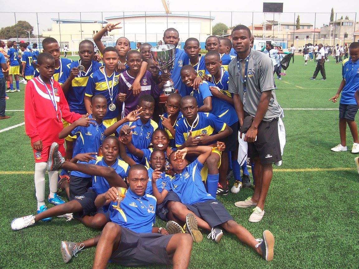 A Academia de Futebol de Angola é um projeto de educação de jovens através do futebol.